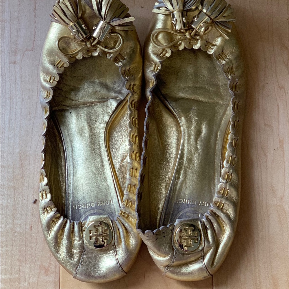Tory Burch Gold Reese tassel flat